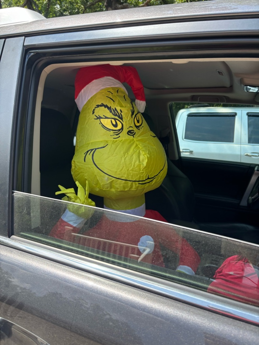 Dr Seuss The Grinch Car Buddy Airblown Inflatable 3 Foot Tall with Car Adaptor - Picture 12 of 14